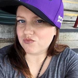 Meet your Posher, Jaclynn